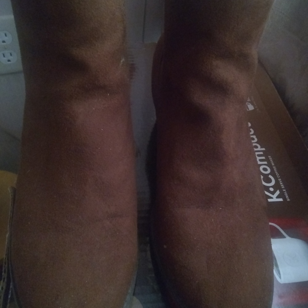 Boots - Picture 2 of 3